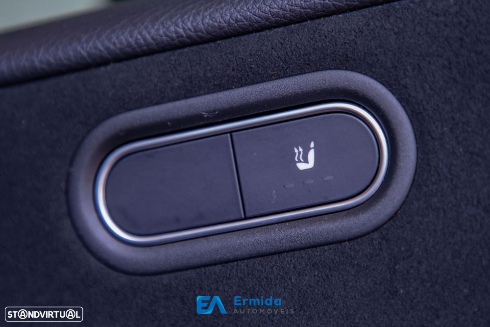 Mercedes-Benz A 250 - 43