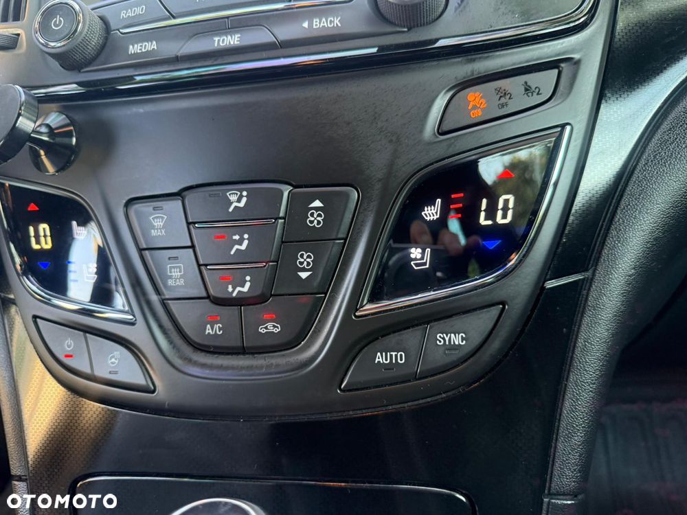 Opel Insignia 2.0 Turbo 4x4 Sport - 37