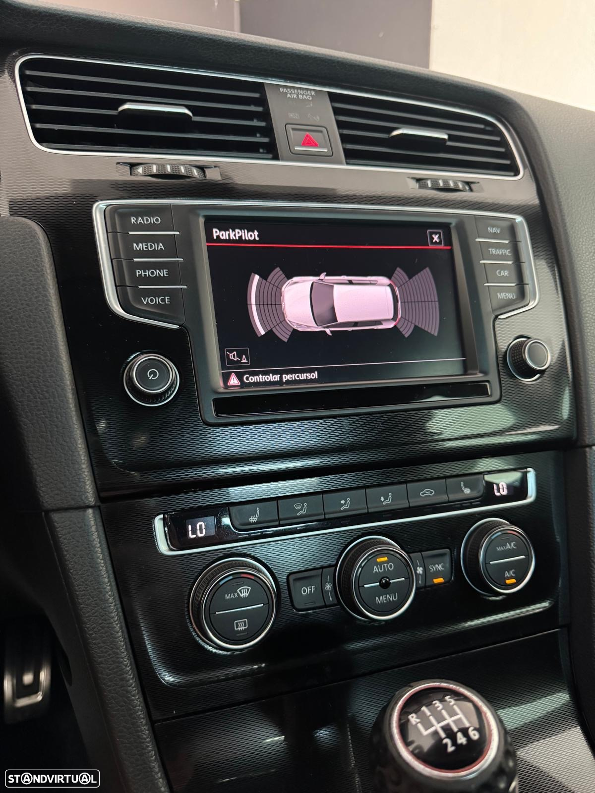 VW Golf 2.0 TSi GTi Performance - 14