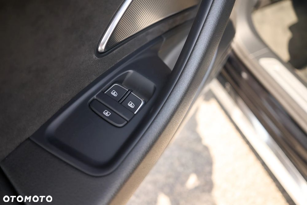 Audi A8 4.2 TDI DPF quattro tiptronic - 31