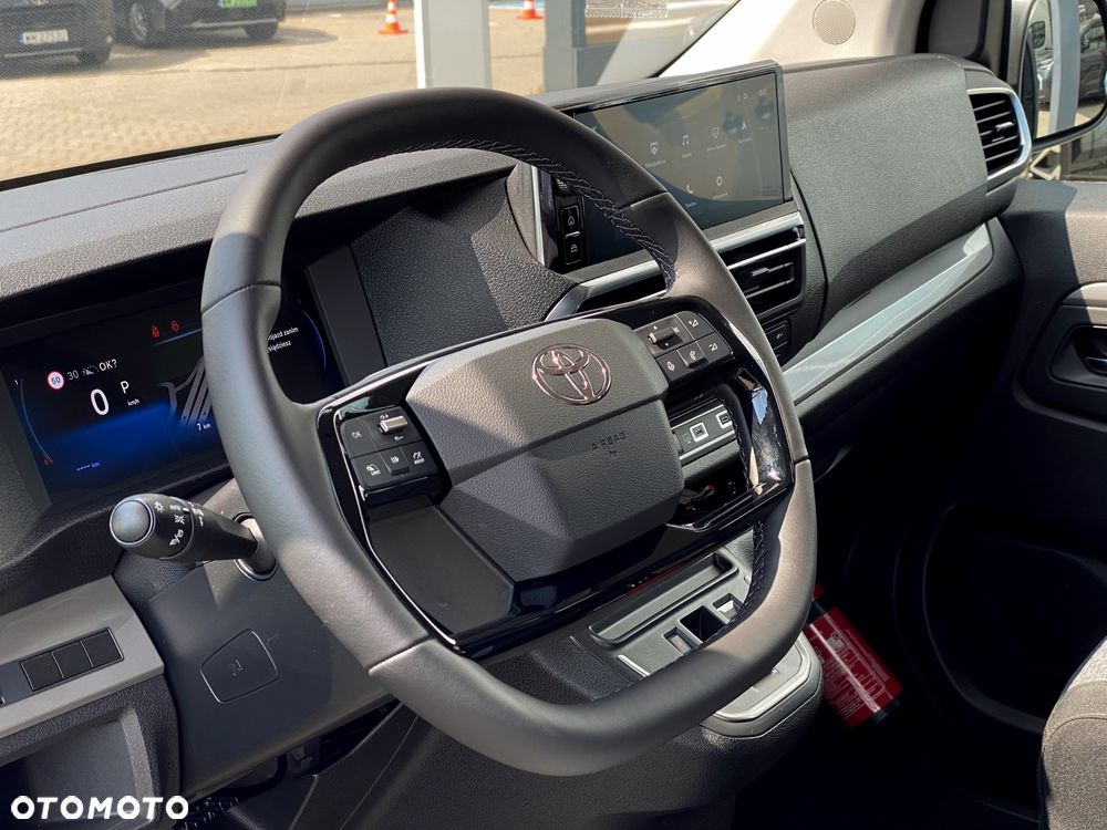 Toyota Proace Verso 2.2 D4-D Long Family - 29