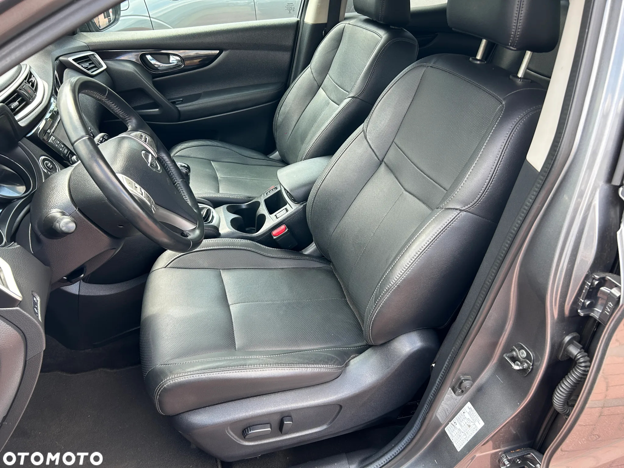 Nissan Qashqai - 12