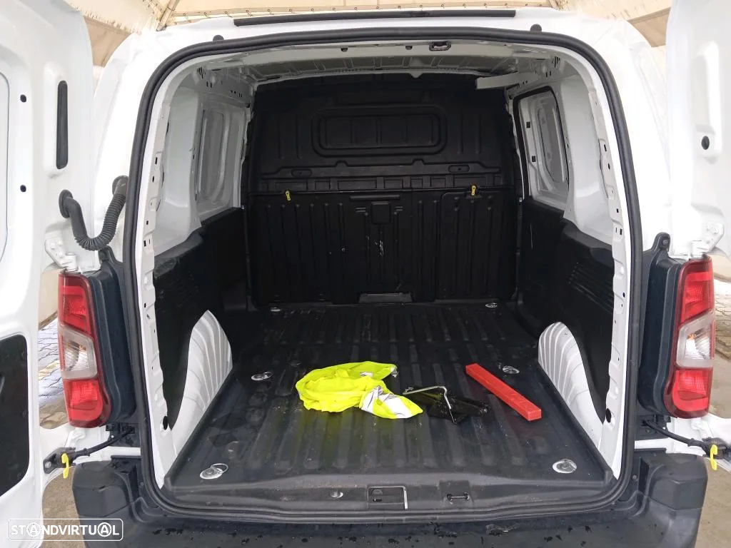 Opel COMBO 3 LUG. - 7