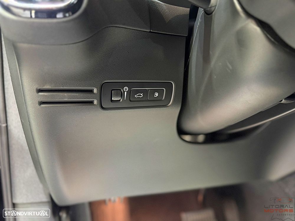 Volvo XC 40 T5 Recharge DKG Plus Dark - 18