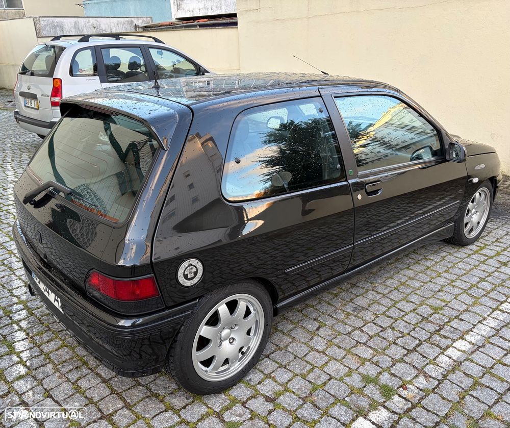 Renault Clio 1.4 S - 4