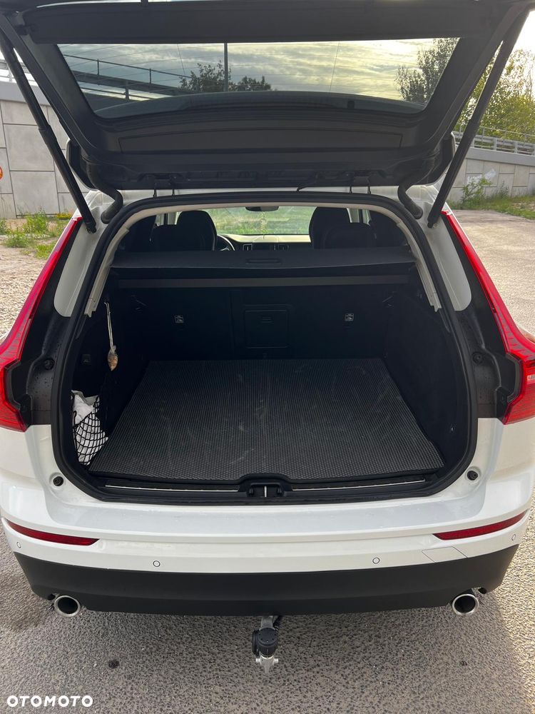 Volvo XC 60 D4 Momentum - 13