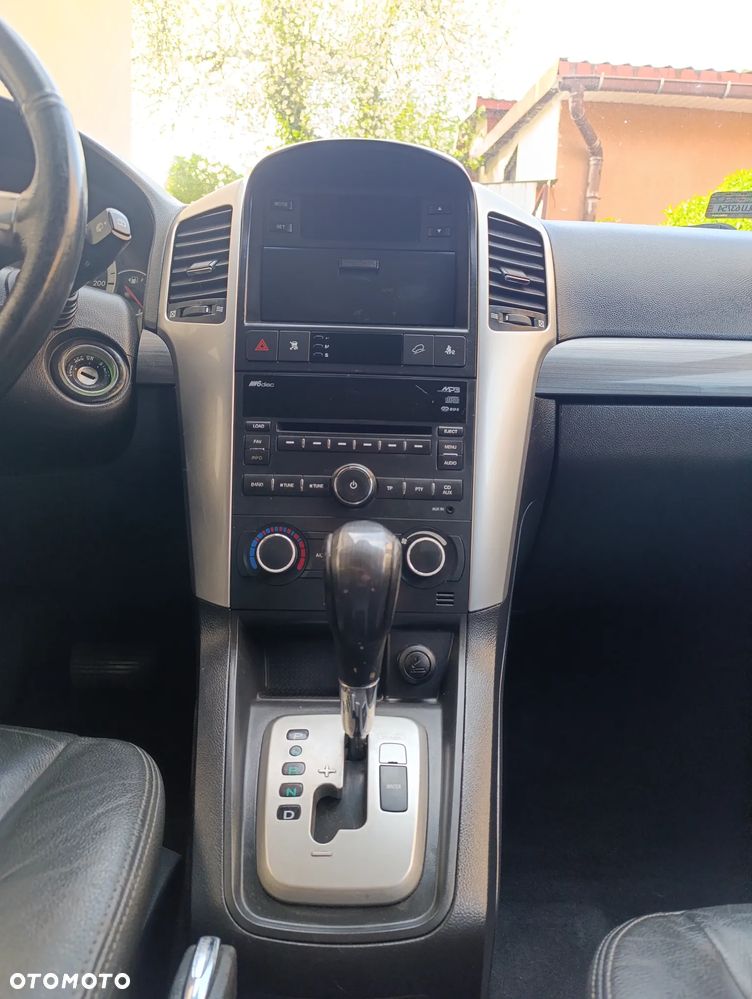 Chevrolet Captiva 2.0 d High - 18