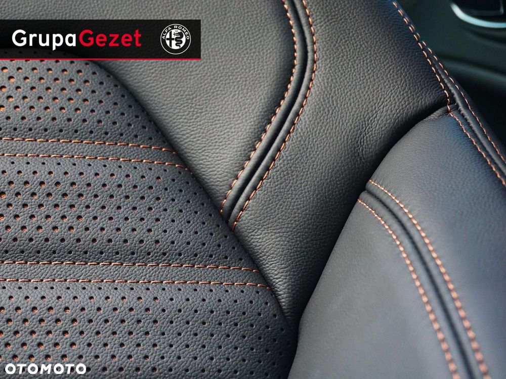 Alfa Romeo Giulia - 11