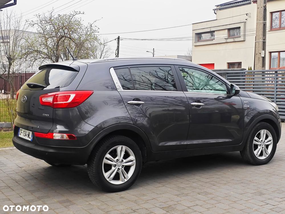 Kia Sportage 2.0 CRDI 4WD Attract - 11