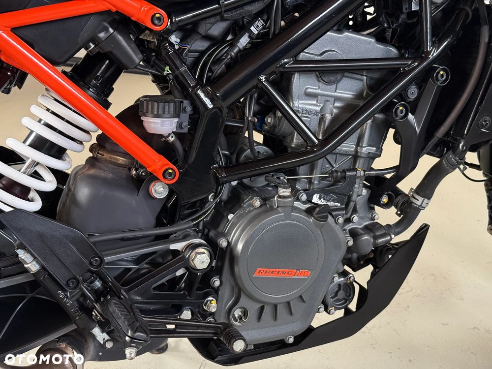 KTM Duke 125 - 27