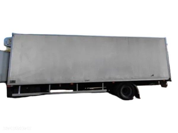ZABUDOWA IZOTERMICZNA 8M X 2.46M X 2.3M - 1