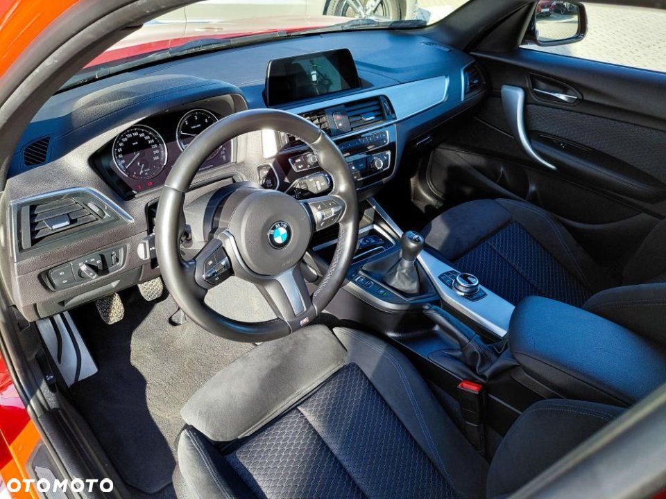 BMW Seria 1 - 12