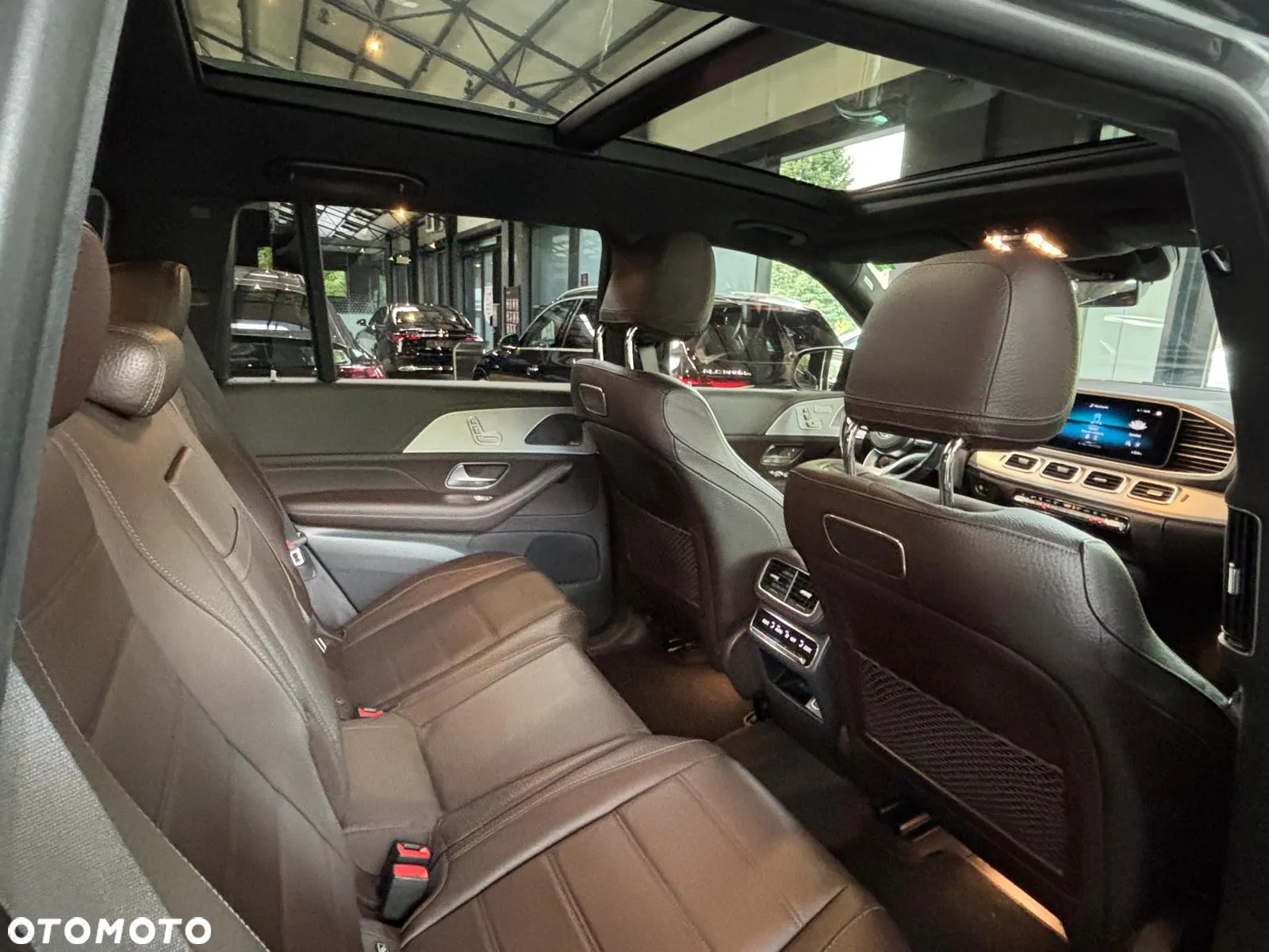 Mercedes-Benz GLS 400 d 4-Matic - 7