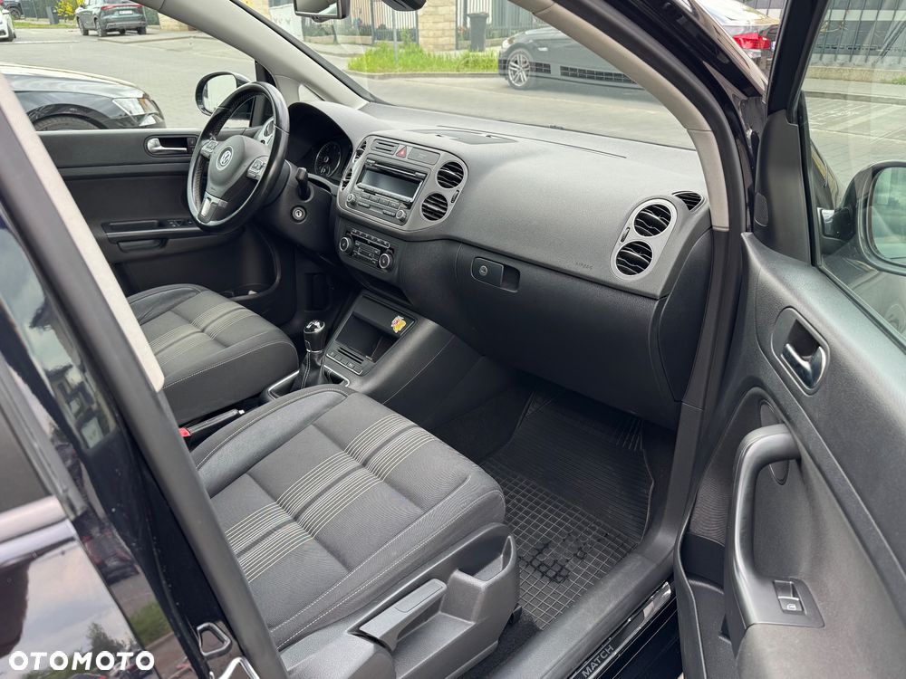 Volkswagen Golf Plus 1.6 TDI DPF MATCH - 11