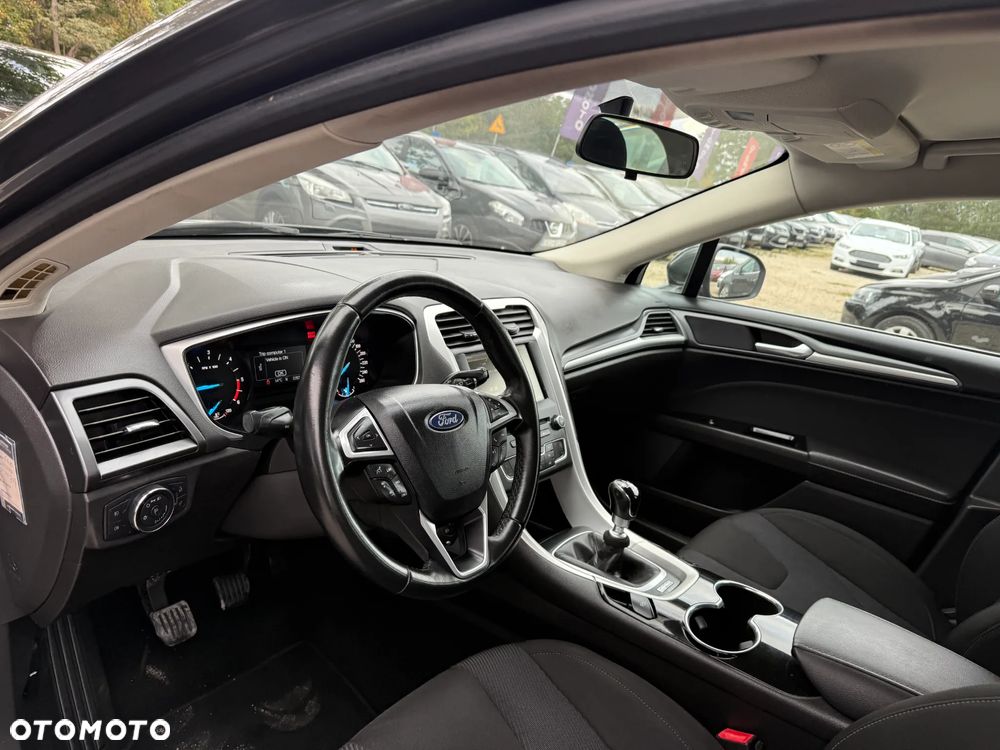Ford Mondeo 1.6 TDCi Ambiente - 22