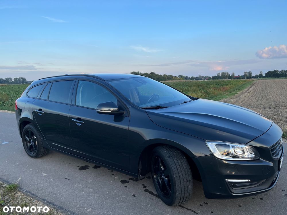 Volvo V60 D3 Drive-E Summum - 11