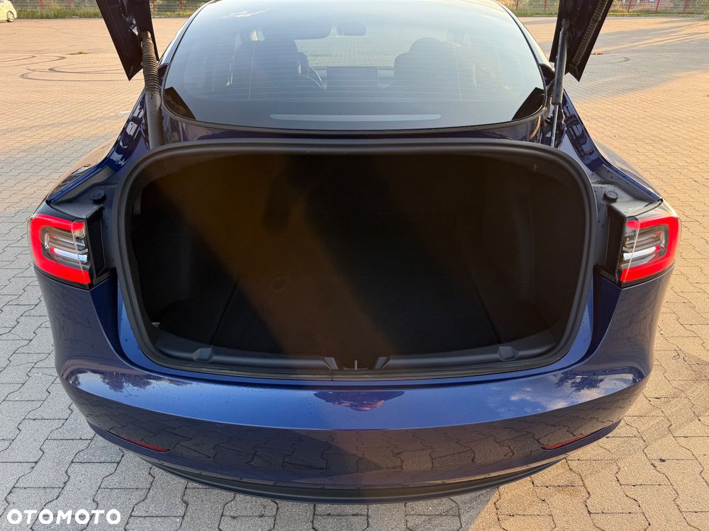Tesla Model 3 Performance AWD - 16