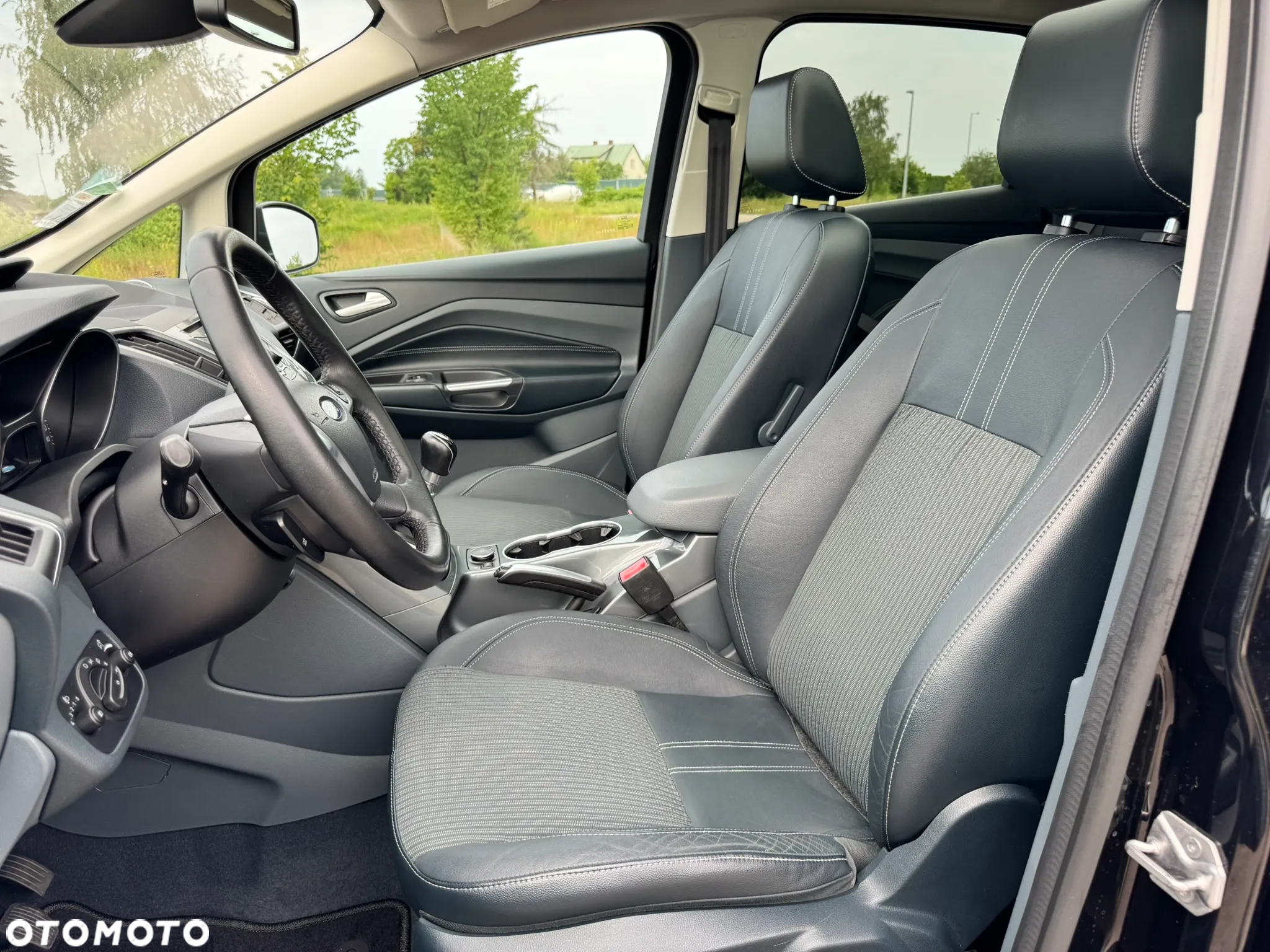 Ford C-MAX 2.0 TDCi Titanium - 14