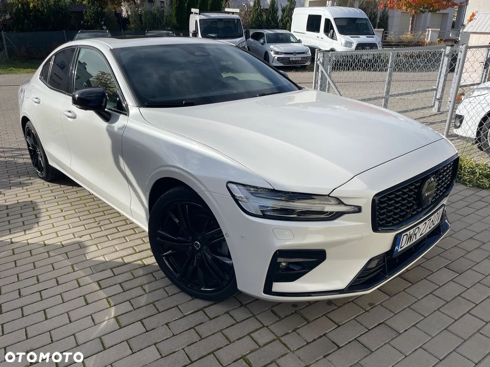Volvo S60 B5 B R-Design - 1