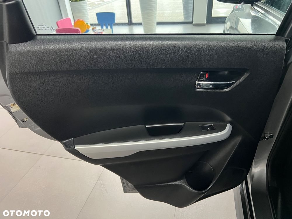 Suzuki Vitara - 27
