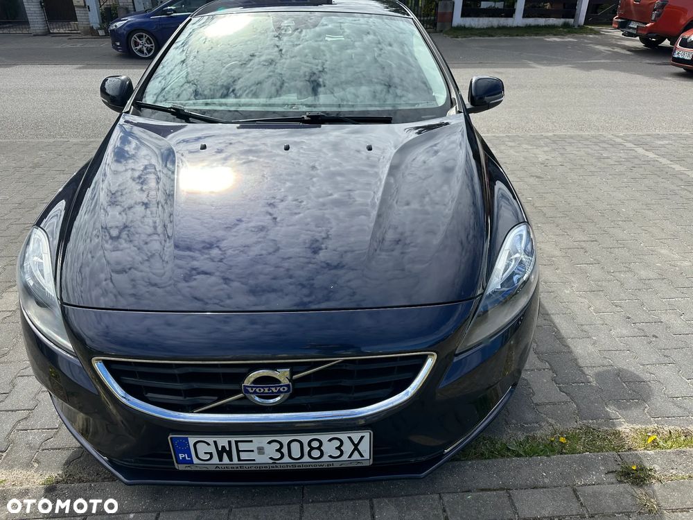 Volvo V40 D3 Momentum - 11