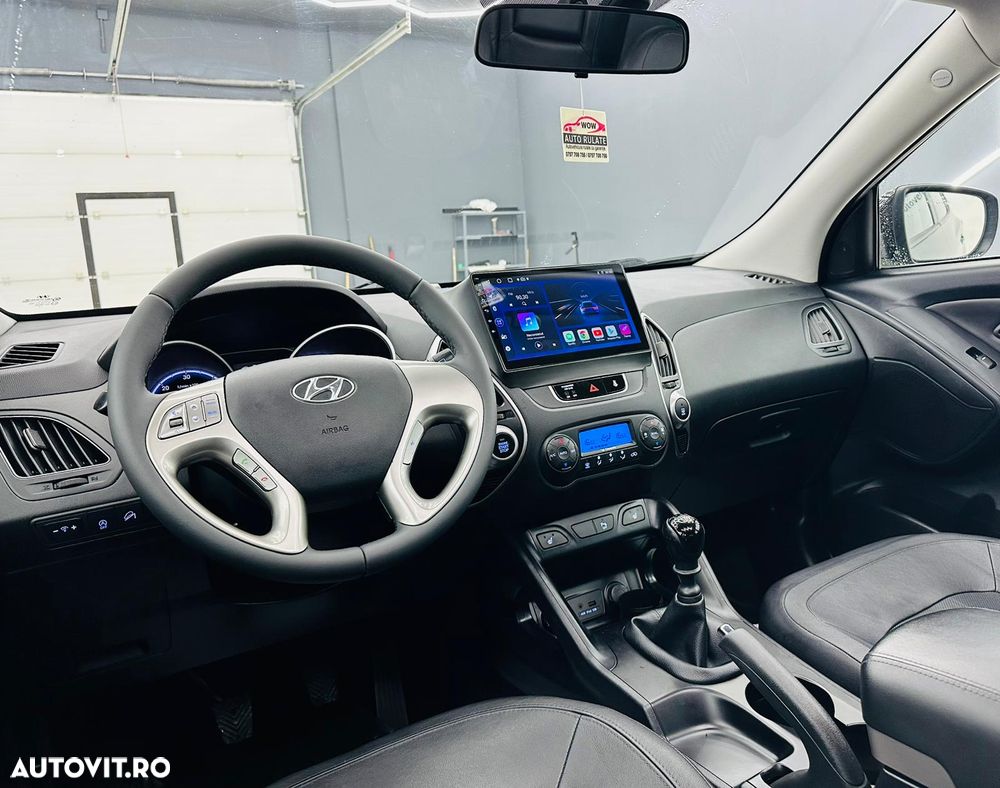 Hyundai ix35 1.7 CRDI 2WD blue Finale Silver - 23