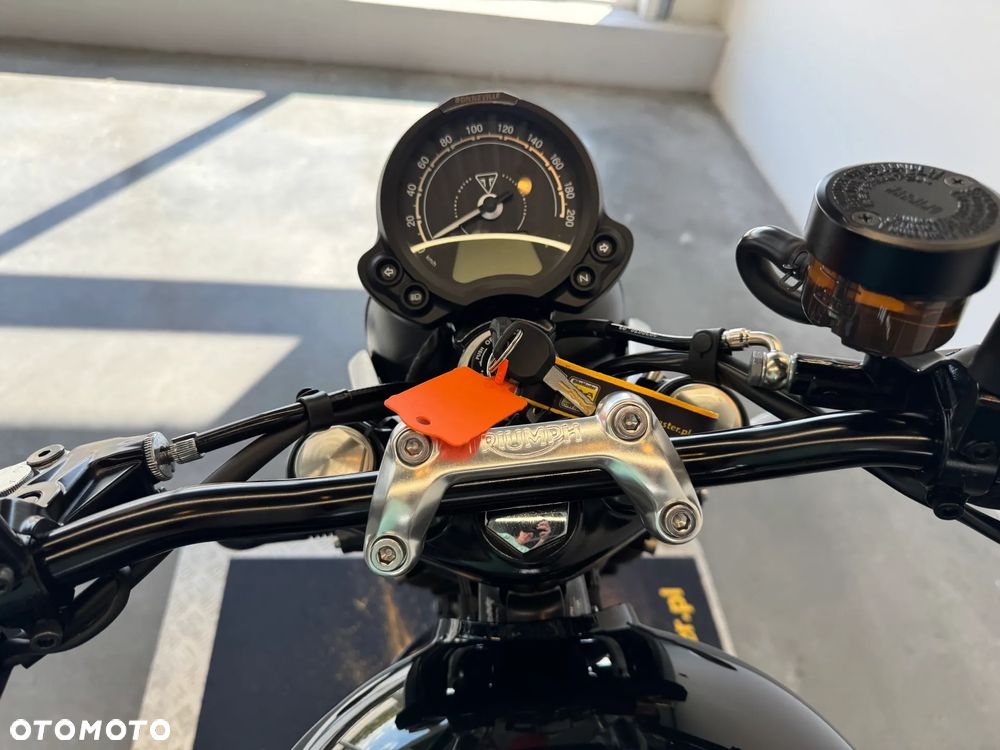 Triumph Speed Twin - 31