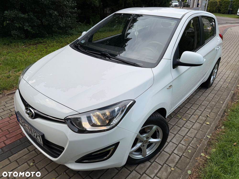 Hyundai i20 - 23
