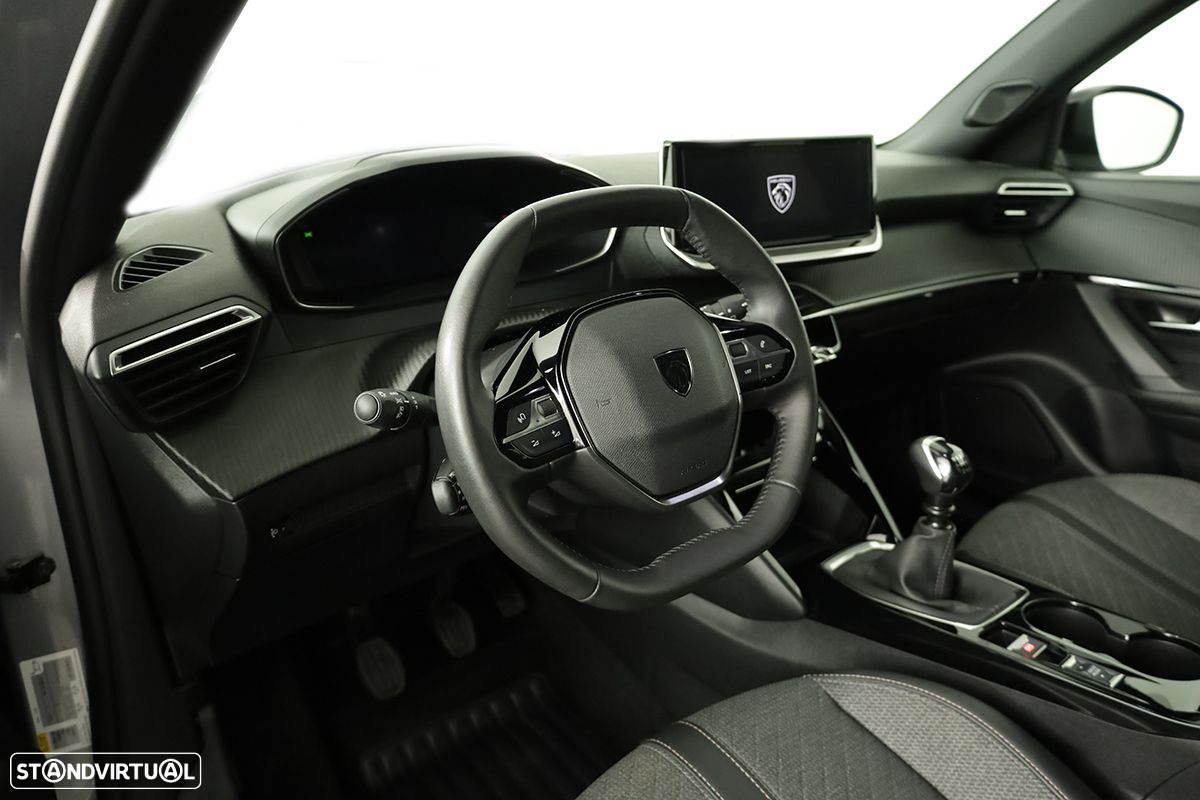 Peugeot 2008 1.2 PureTech Allure - 7