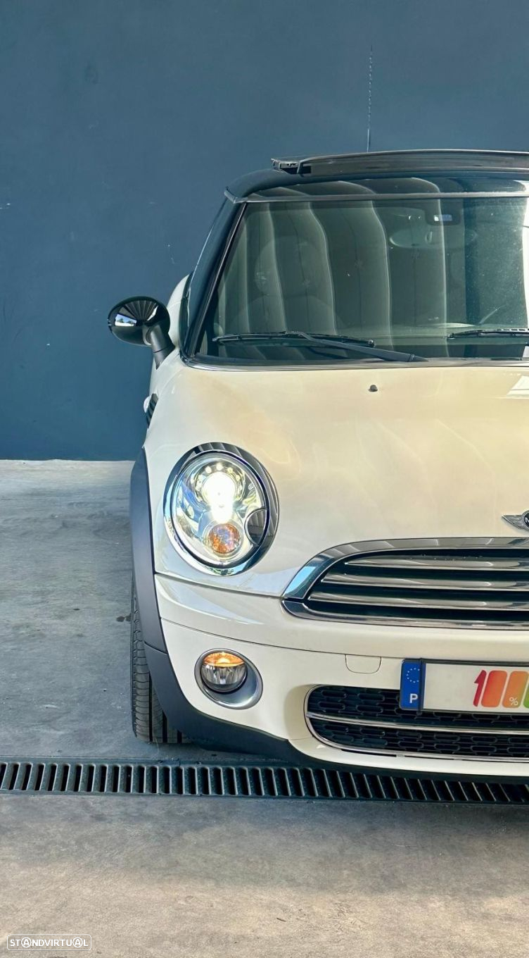 MINI 3 Portas Cooper D - 3