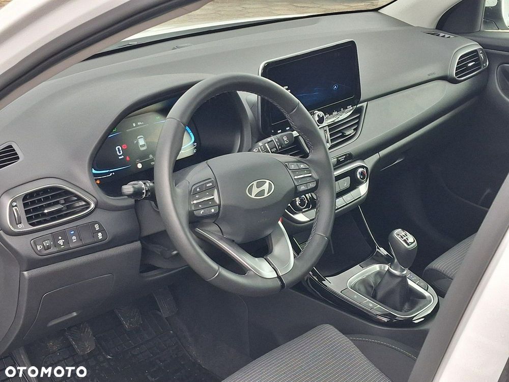 Hyundai i30 1.5 DPI Pure - 9