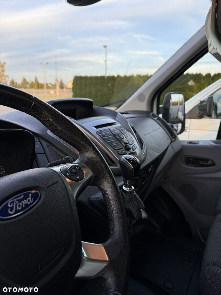 Ford Transit - 18