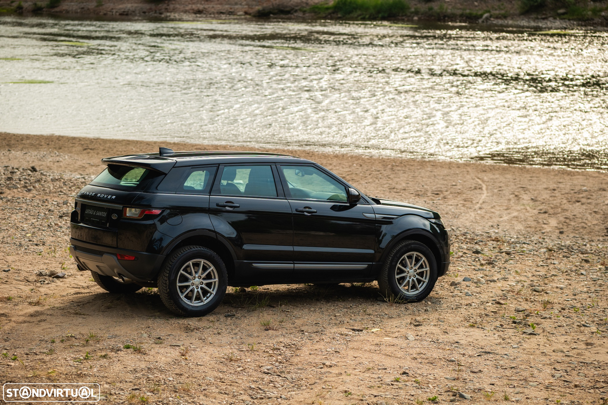 Land Rover Range Rover Evoque 2.0 D150 R-Dynamic - 19