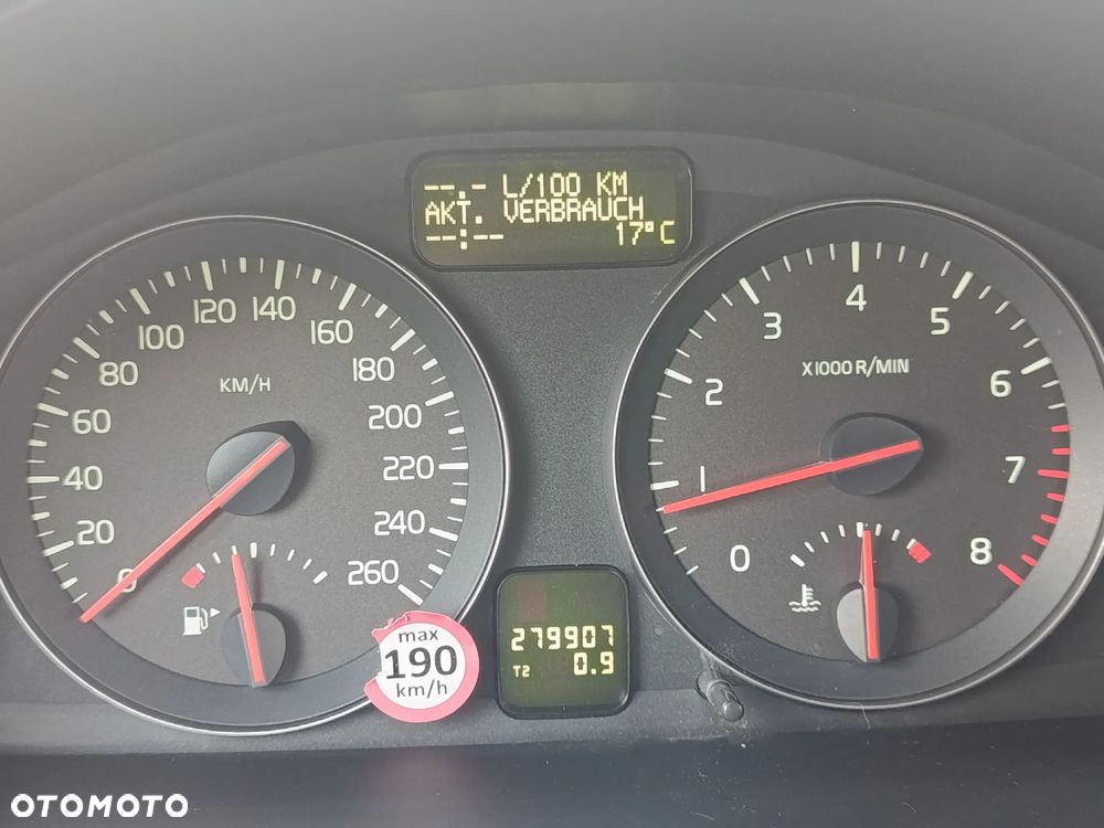 Volvo V50 2.0 - 16