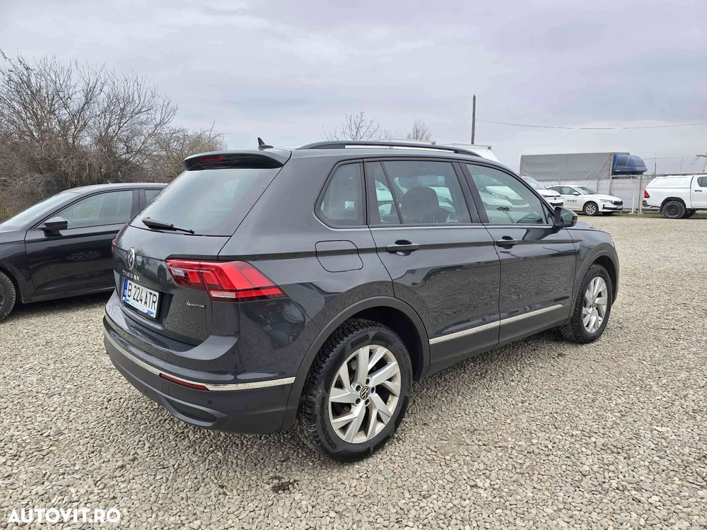 Volkswagen Tiguan - 3