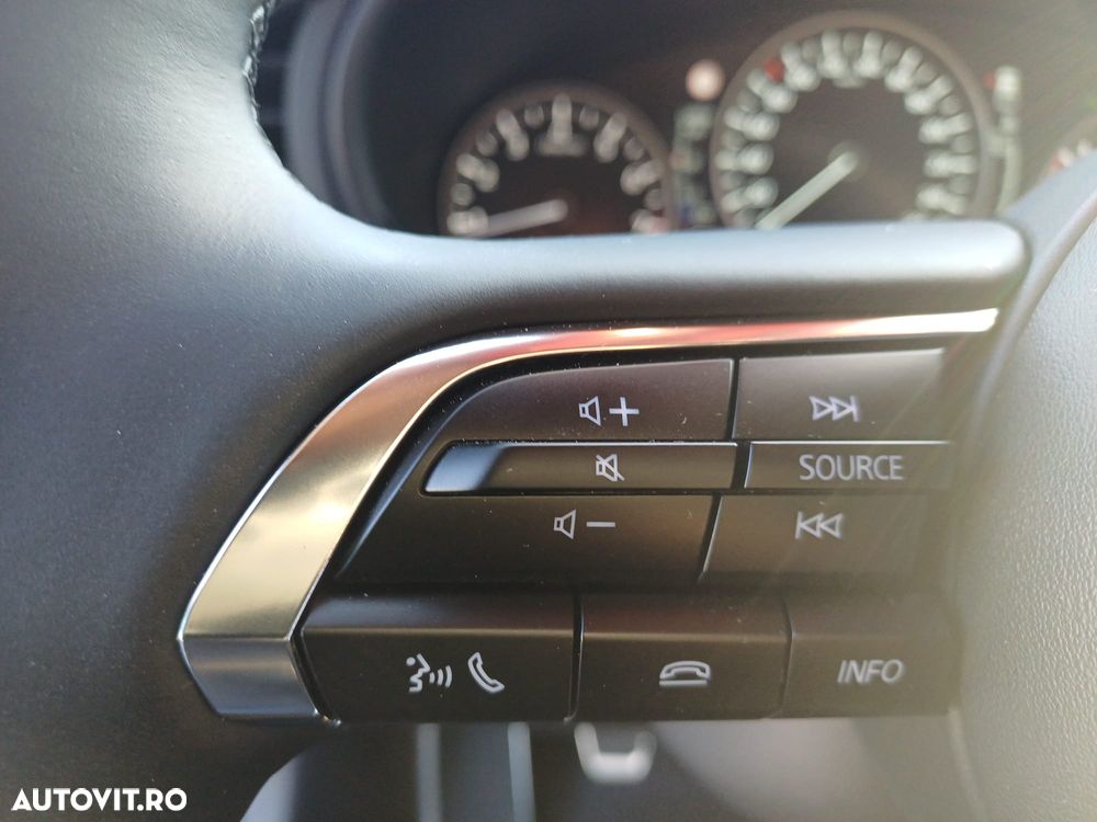 Mazda 3 e-Skyactiv X186 MHEV Center-Line - 14