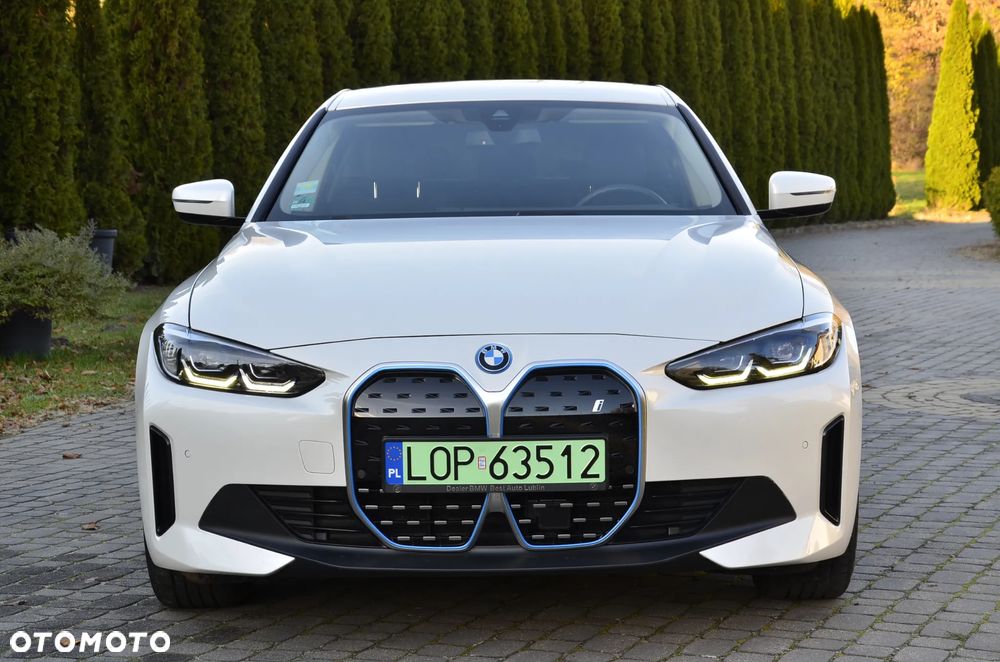 BMW i4 83.9kWh eDrive 40 - 10