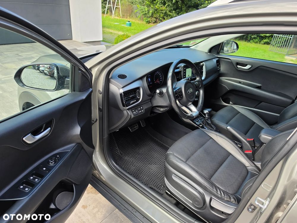 Kia Stonic 1.0 T-GDI DCT OPF Platinum Edition - 11