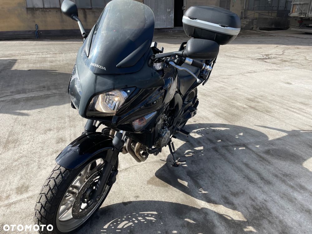 Honda CBF - 2