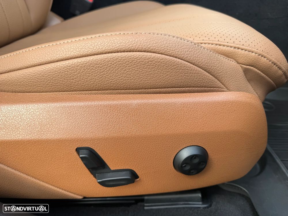 Mercedes-Benz E 300 Standard - 15