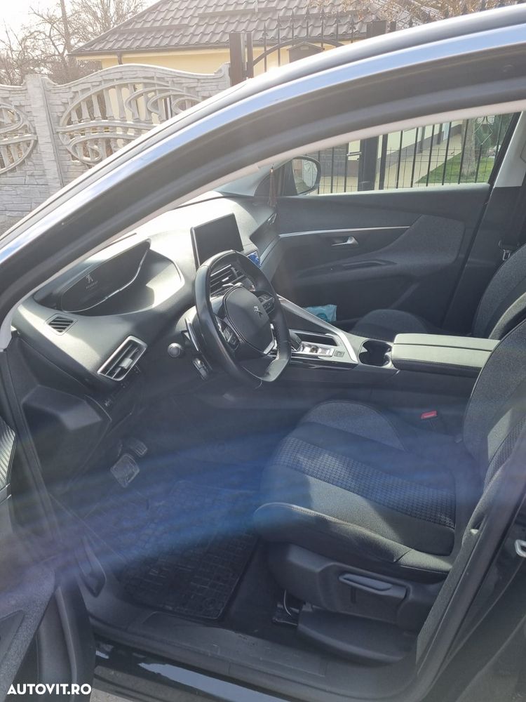 Peugeot 3008 BlueHDi 130 Stop & Start EAT8 Active - 11