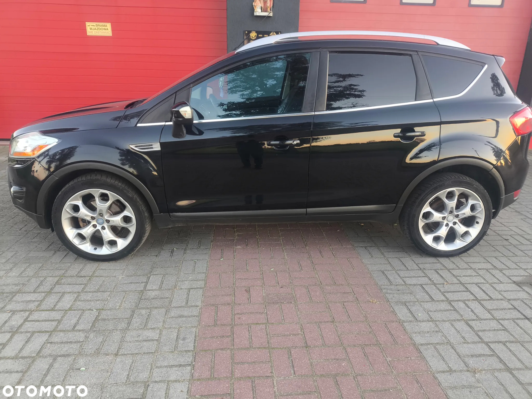 Ford Kuga 2.0 TDCi 4WD Titanium - 3