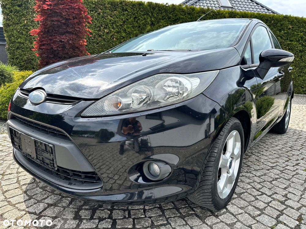 Ford Fiesta - 2