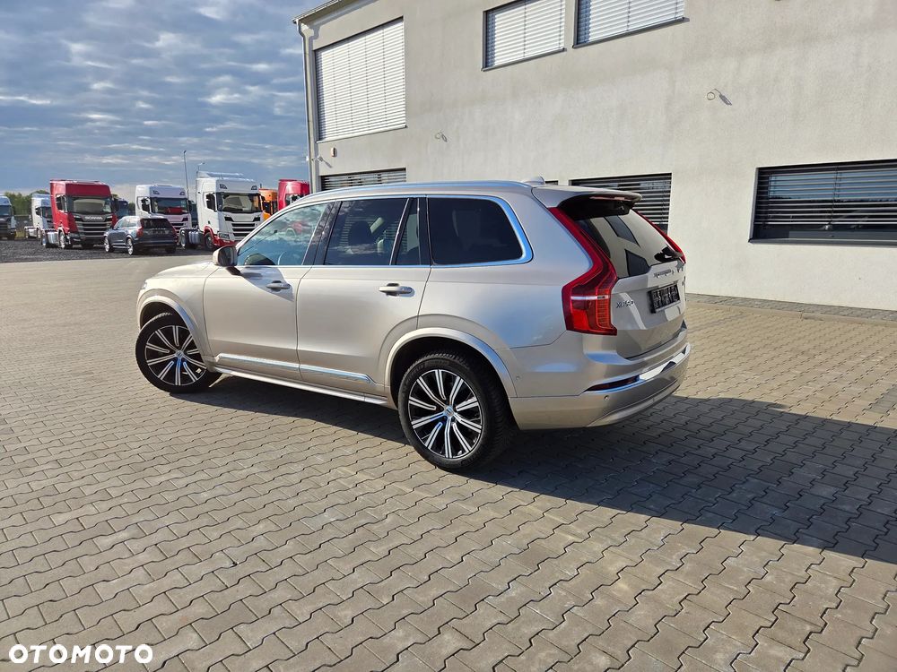 Volvo XC 90 B5 D AWD Plus Bright - 12