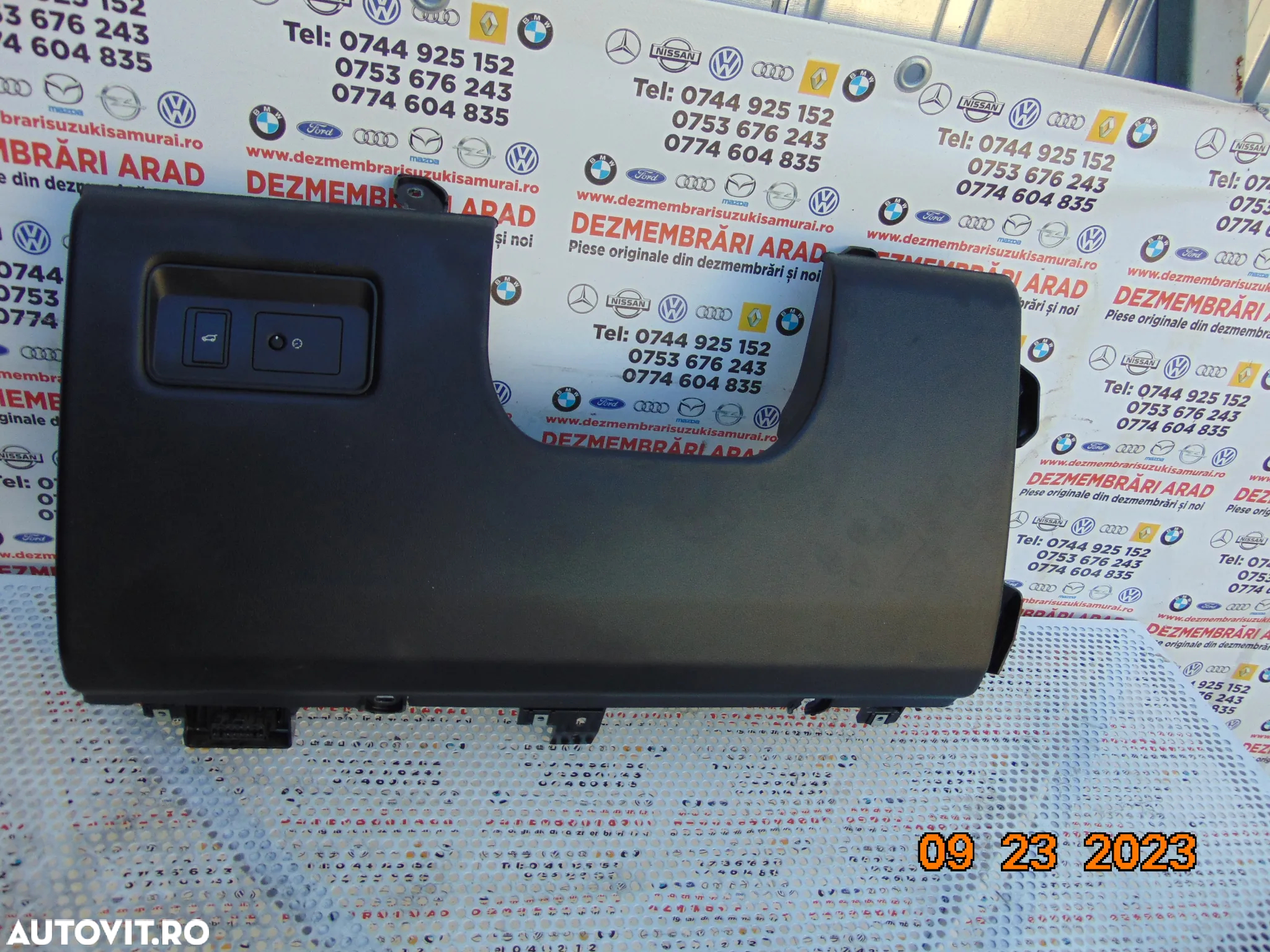 Buton deschidere haion Range Rover evoque 2011-2018 Range Rover Sport l494 2013-2022 - 2