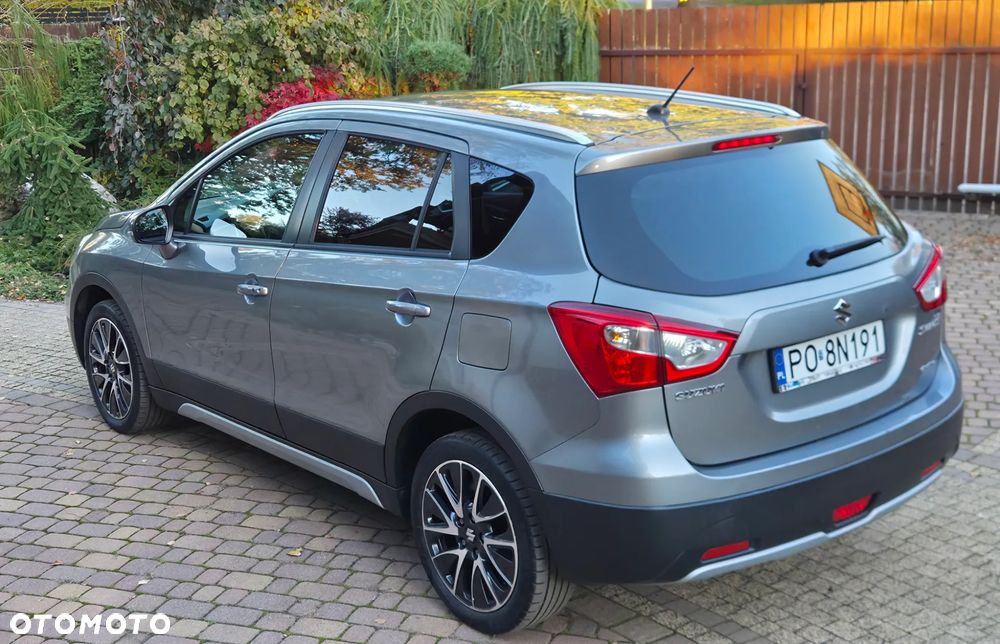 Suzuki SX4 S-Cross 1.6 Premium 4WD - 9