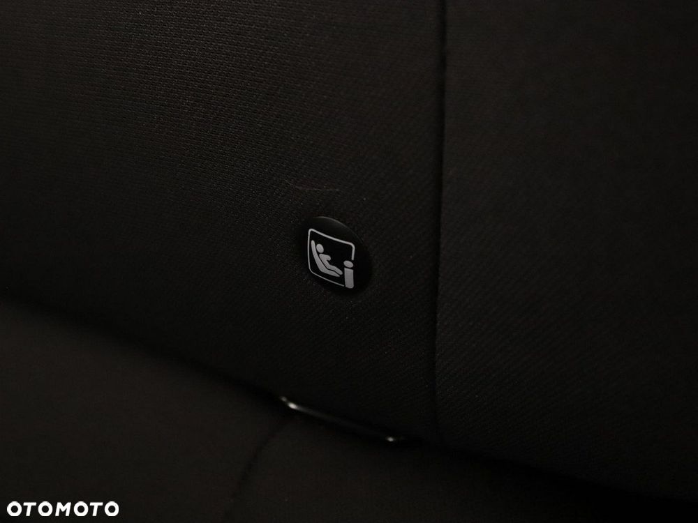 Kia Rio 1.2 Dream Team Edition - 35