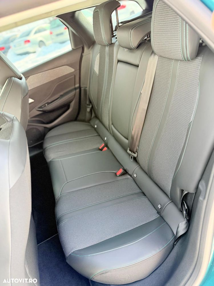 Peugeot 308 1.5L BlueHDI 130 S&S EAT8 Style - 13