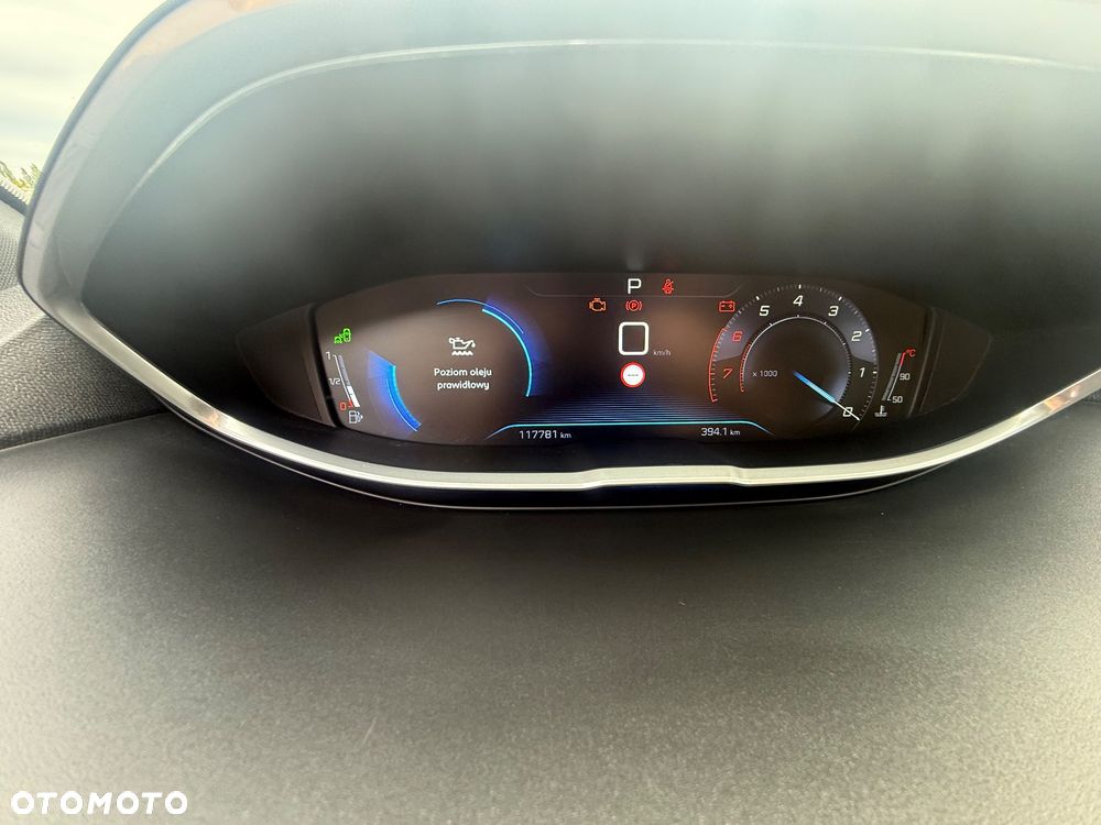 Peugeot 5008 1.6 THP Active S&S EAT6 - 29