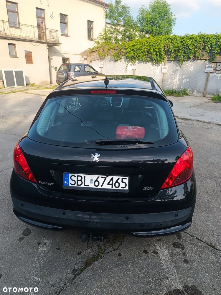 Peugeot 207 1.6 HDi 16V Intense - 6